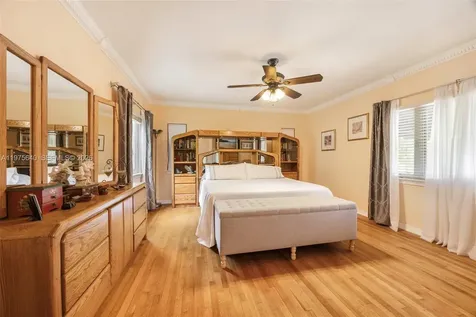 1645 S Bayshore Drive Coconut Grove FL 33133