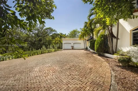 1645 S Bayshore Drive Coconut Grove FL 33133
