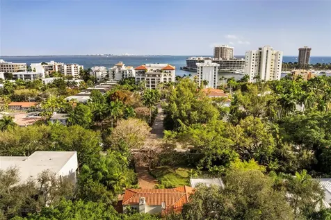 1645 S Bayshore Drive Coconut Grove FL 33133