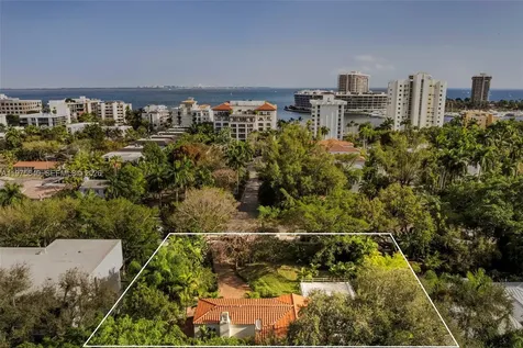 1645 S Bayshore Drive Coconut Grove FL 33133
