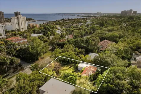 1645 S Bayshore Drive Coconut Grove FL 33133