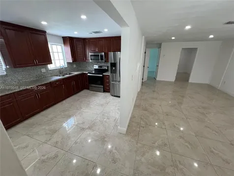 4365 W 1st Avenue Hialeah FL 33012