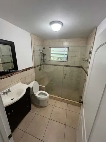 4365 W 1st Avenue Hialeah FL 33012
