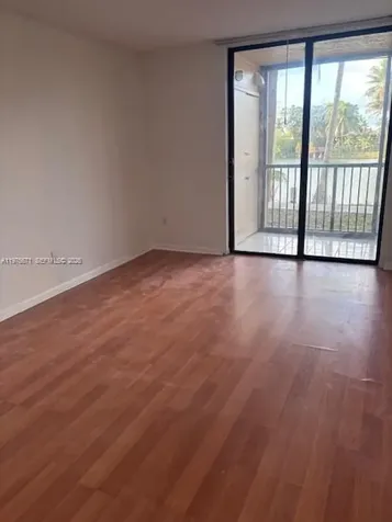 14211 N Kendall Drive Miami FL 33186