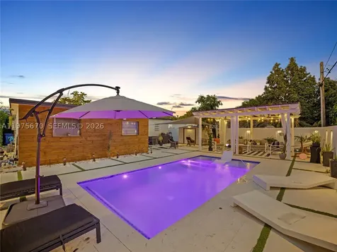 920 NE 159th Street North Miami Beach FL 33162