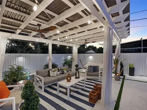 920 NE 159th Street North Miami Beach FL 33162