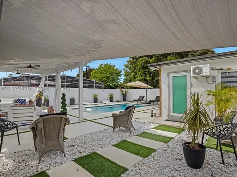920 NE 159th Street North Miami Beach FL 33162