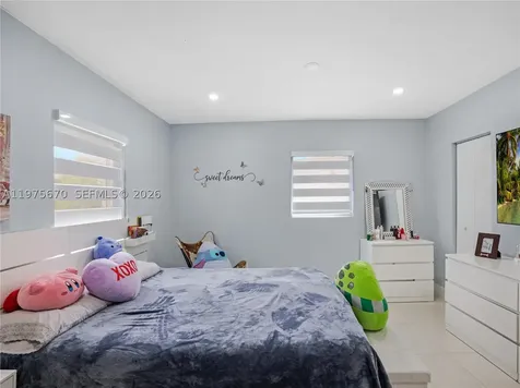 920 NE 159th Street North Miami Beach FL 33162