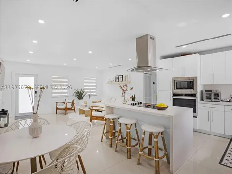 920 NE 159th Street North Miami Beach FL 33162
