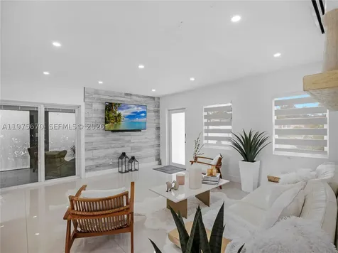 920 NE 159th Street North Miami Beach FL 33162