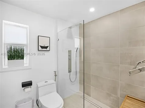 920 NE 159th Street North Miami Beach FL 33162