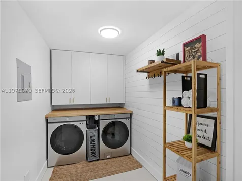920 NE 159th Street North Miami Beach FL 33162