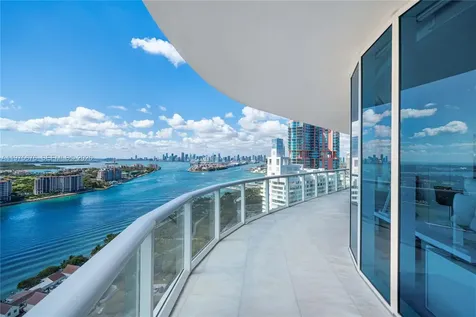100 S Pointe Drive Miami Beach FL 33139