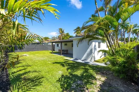 4401 NE 13th Avenue Oakland Park FL 33334
