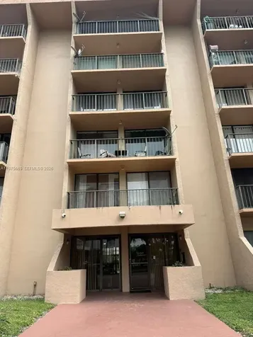 16751 NE 9th Avenue North Miami Beach FL 33162