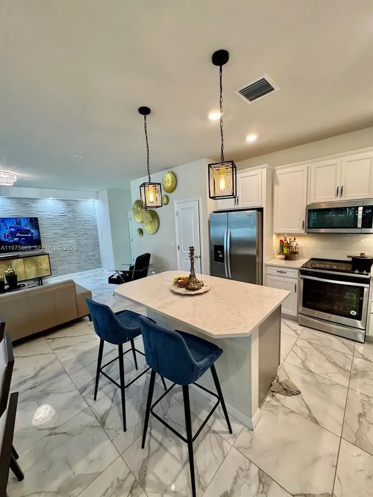 4334 Ficus Street Hollywood FL 33021