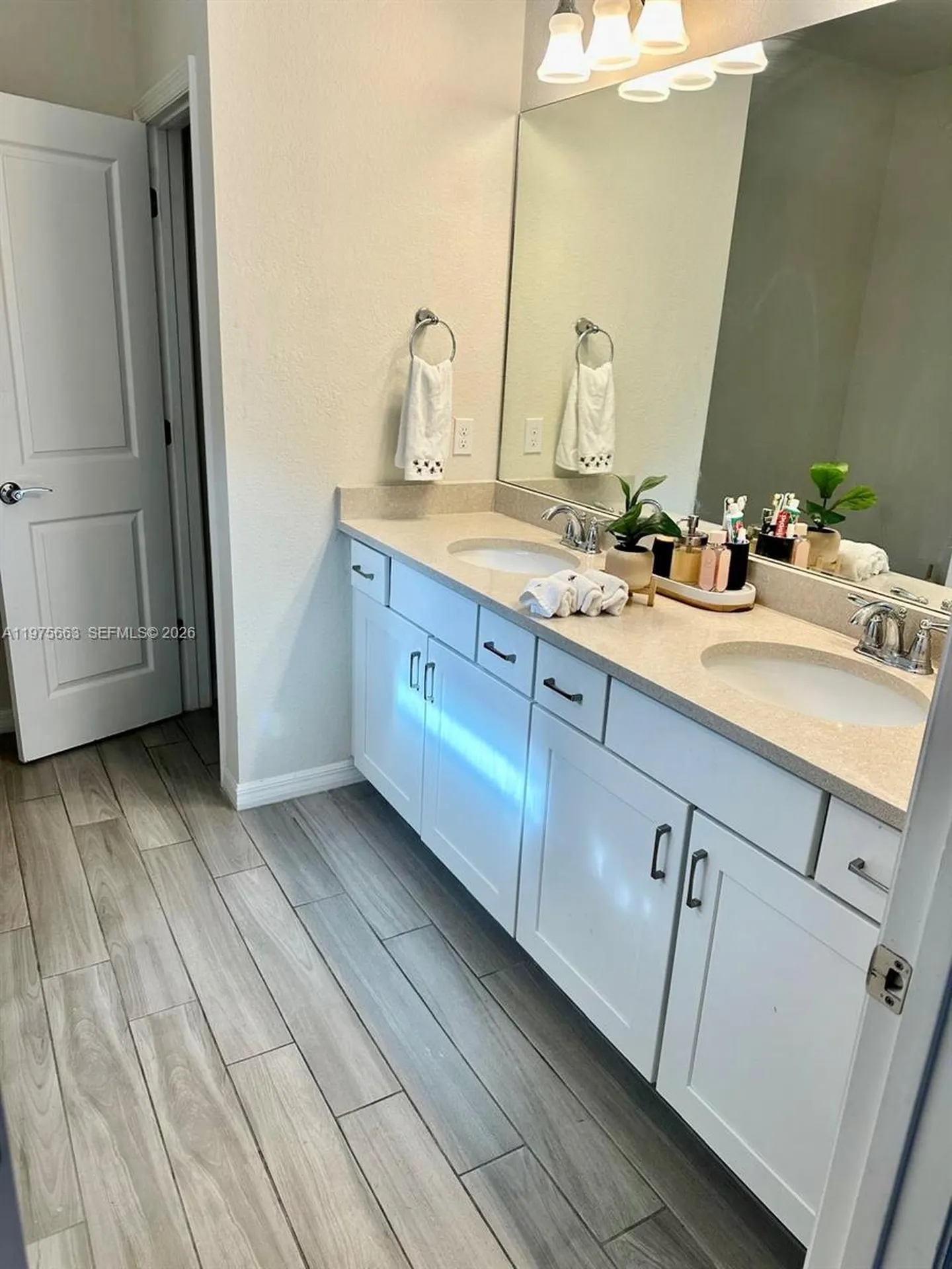4334 Ficus Street Hollywood FL 33021