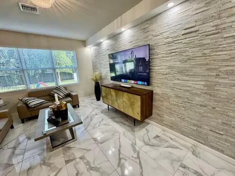 4334 Ficus Street Hollywood FL 33021