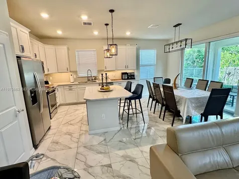 4334 Ficus Street Hollywood FL 33021