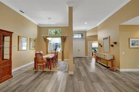 2458 Greenbrier Court Weston FL 33327