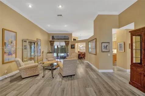 2458 Greenbrier Court Weston FL 33327