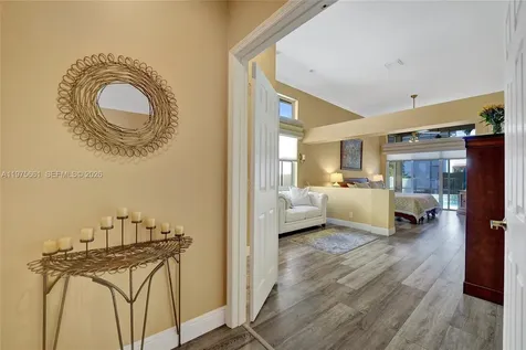2458 Greenbrier Court Weston FL 33327