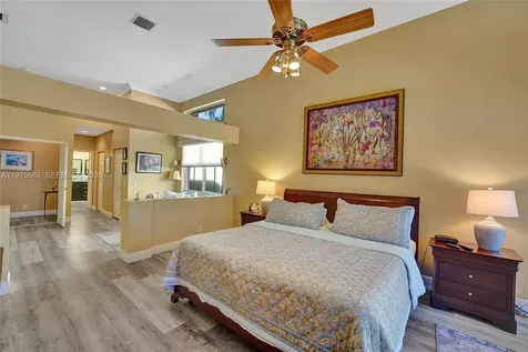 2458 Greenbrier Court Weston FL 33327