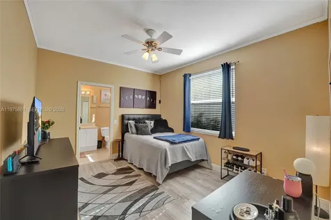 2458 Greenbrier Court Weston FL 33327