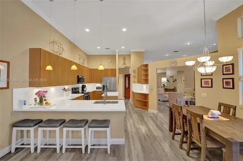 2458 Greenbrier Court Weston FL 33327