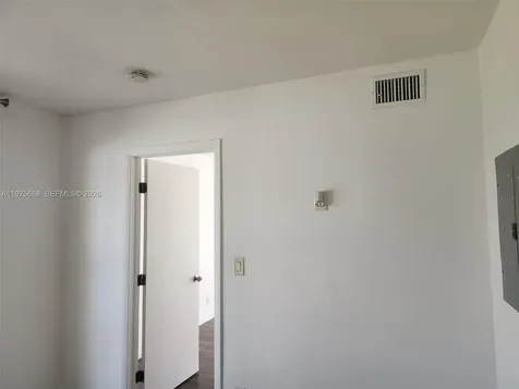 5981 Washington Street Hollywood FL 33023
