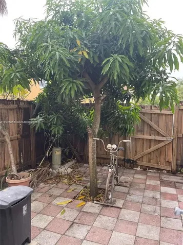 821 NW 46th Avenue Plantation FL 33317