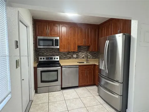 821 NW 46th Avenue Plantation FL 33317