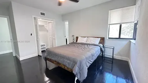320 SW 29th Road Miami FL 33129