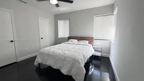 320 SW 29th Road Miami FL 33129