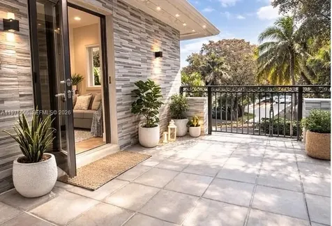320 SW 29th Road Miami FL 33129