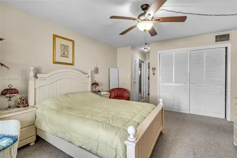 1530 NE 191st Street Miami FL 33179