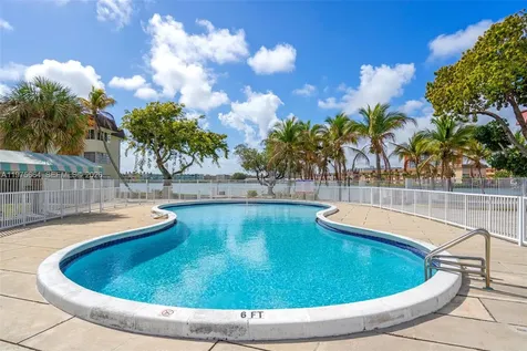 1530 NE 191st Street Miami FL 33179