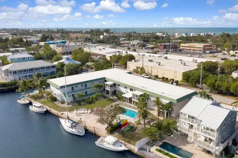 5301 Ocean Terrace Marathon FL 33050