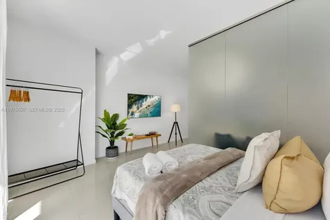 485 Brickell Avenue Miami FL 33131