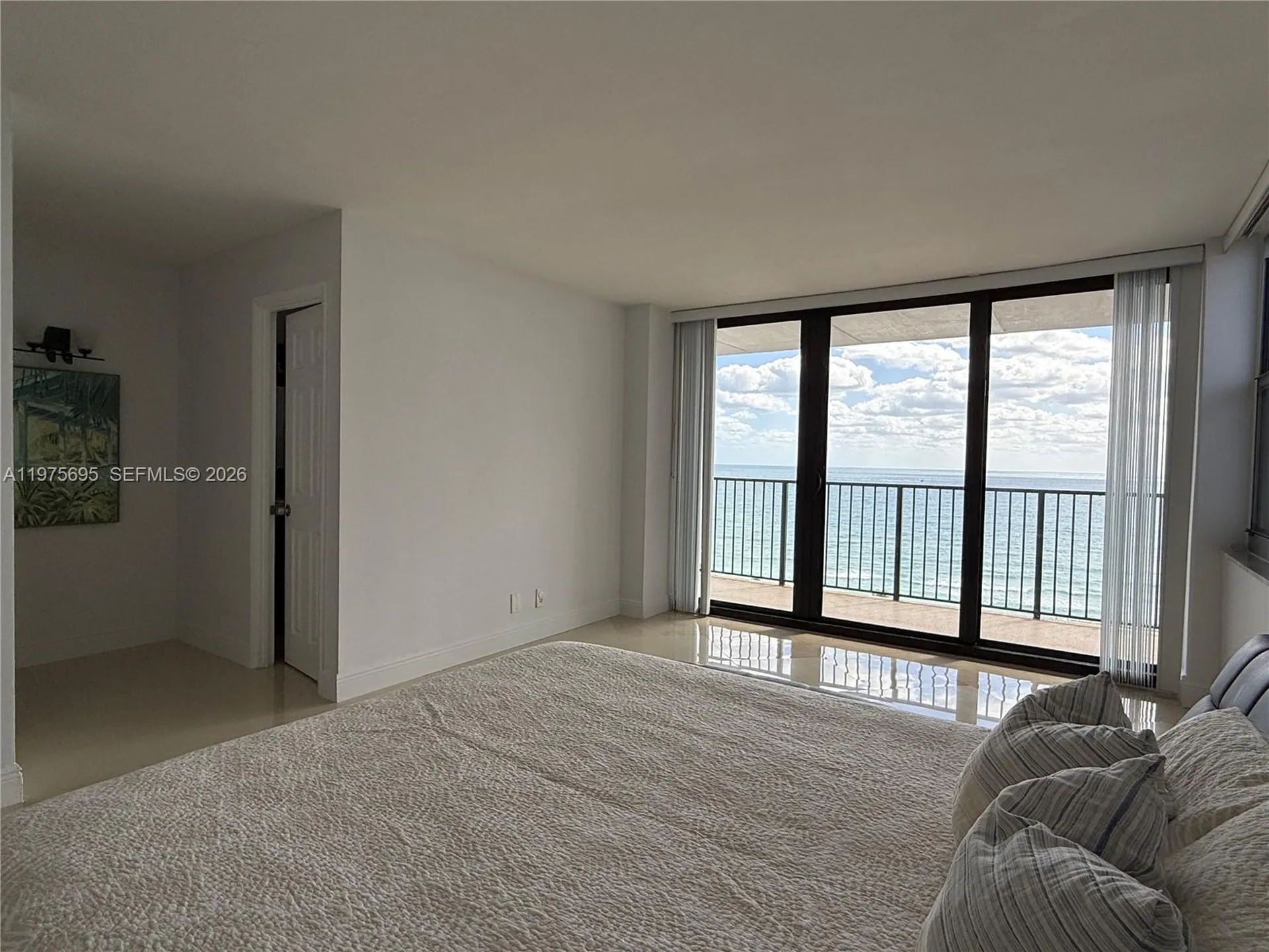 2101 S Ocean Drive Hollywood FL 33019