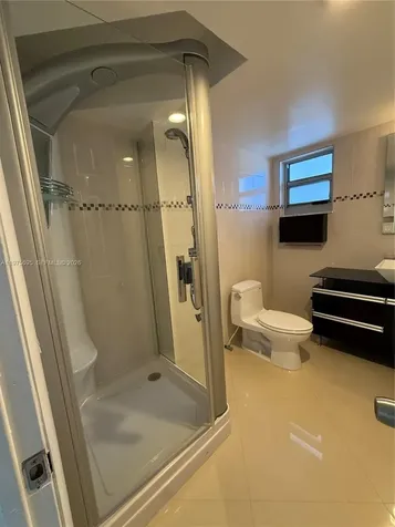 2101 S Ocean Drive Hollywood FL 33019