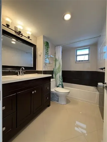 2101 S Ocean Drive Hollywood FL 33019
