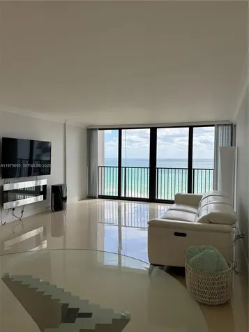 2101 S Ocean Drive Hollywood FL 33019