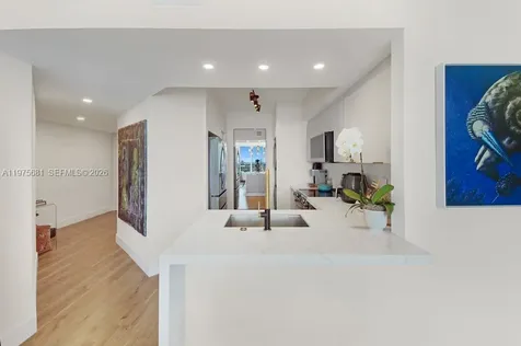 335 S Biscayne Boulevard Miami FL 33131