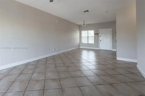 2225 NE 123rd Street North Miami FL 33181