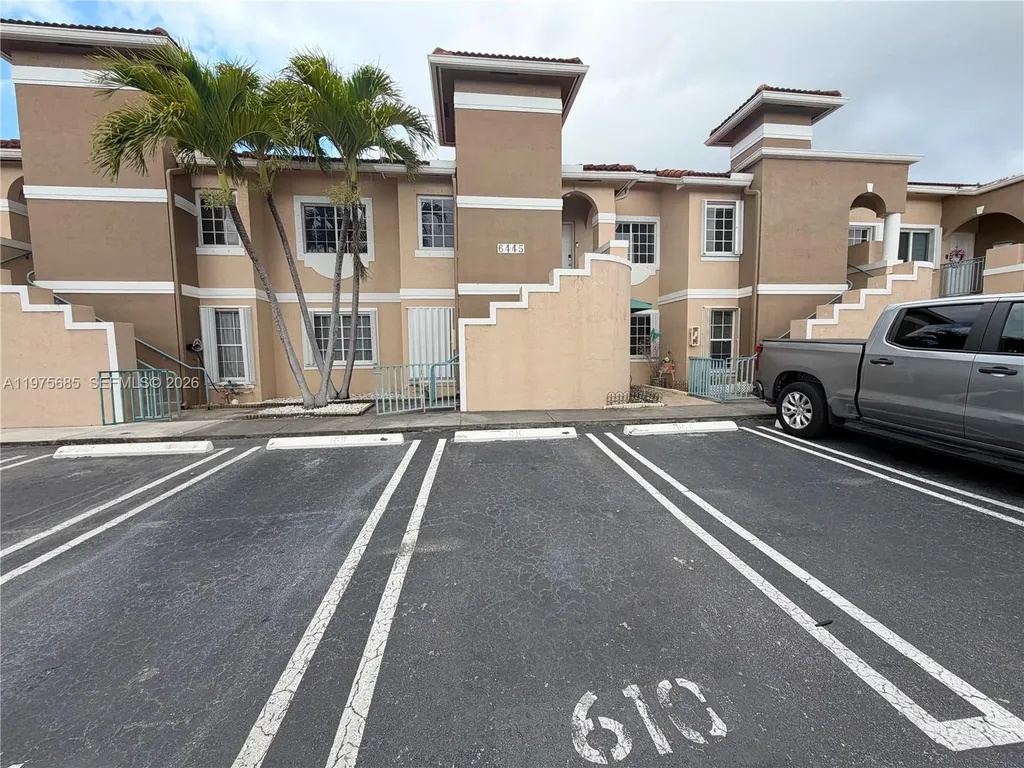 6445 SW 130th Place Miami FL 33183