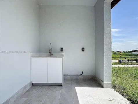 920 Rita N Lehigh Acres FL 33971