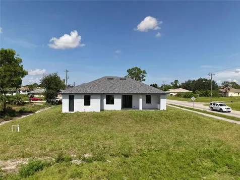 920 Rita N Lehigh Acres FL 33971