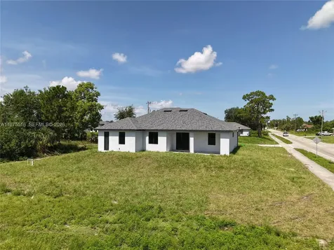 920 Rita N Lehigh Acres FL 33971