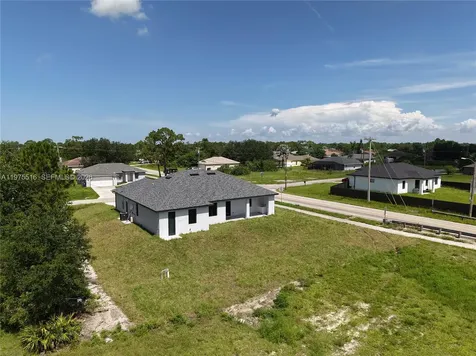 920 Rita N Lehigh Acres FL 33971